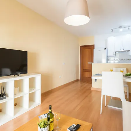Suites Picasso Apartment *